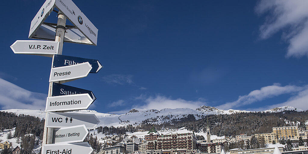 Neues Preismodell für Skifahrer im Engadin: Zeitpunkt der Buchung und Anzahl der Gäste bestimmen die Kosten für Skifahrerinnen und Skifahrer. (Archivbild)