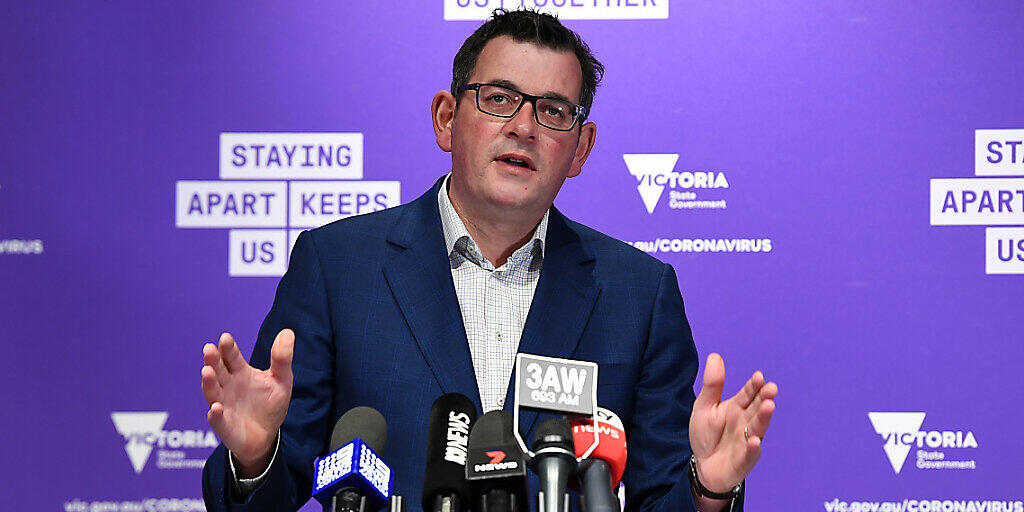 Victorian Premier Daniel Andrews addresses the media during a press conference in Melbourne, Monday, August 3, 2020. Victoria has recorded 429 new cases of coronavirus since yesterday and 13 deaths. (AAP Image/James Ross) NO ARCHIVING