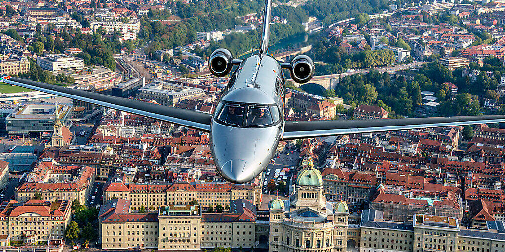 Der PC-24 aus dem Hause Pilatus, den der Bundesrat im vergangenen Jahr vom Stanser Flugzeughersteller erhalten hat. (Archivbild)