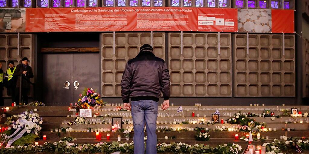 "Zu viel falschgelaufen": der ehemalige deutsche Datenschützer Peter Schaar zur Behördenarbeit vor dem Attentat auf den Berliner Weihnachtsmarkt am Breitscheidplatz 2016 mit zwölf Toten.