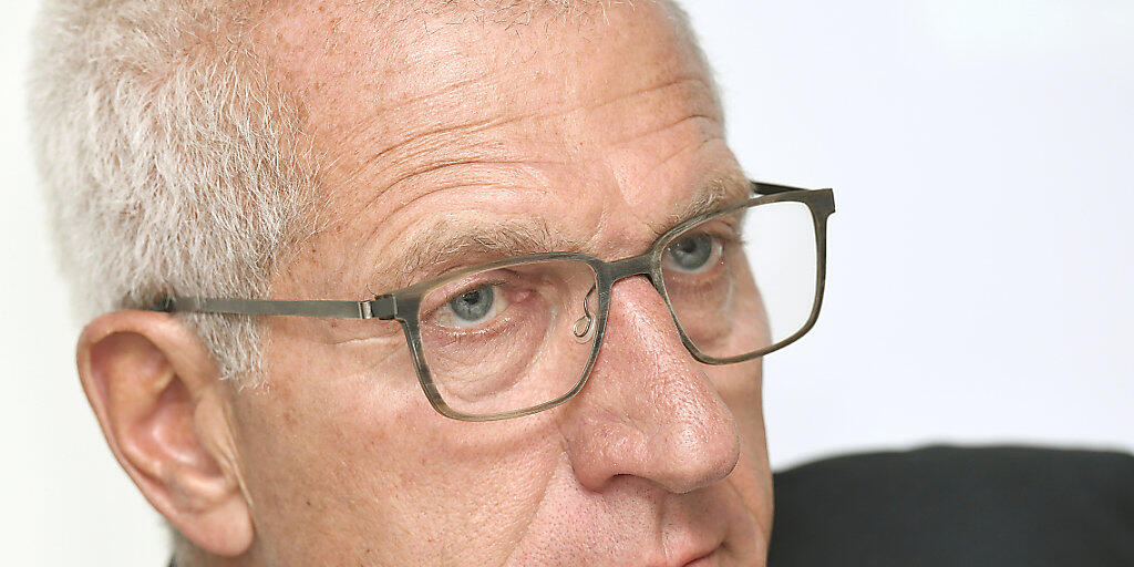 "Die anhaltende Unsicherheit und die medialen Begleiterscheinungen haben mich bewogen, per sofort zurückzutreten", sagt Pierin Vincenz zu seinem Rücktritt bei Helvetia. (Archiv)