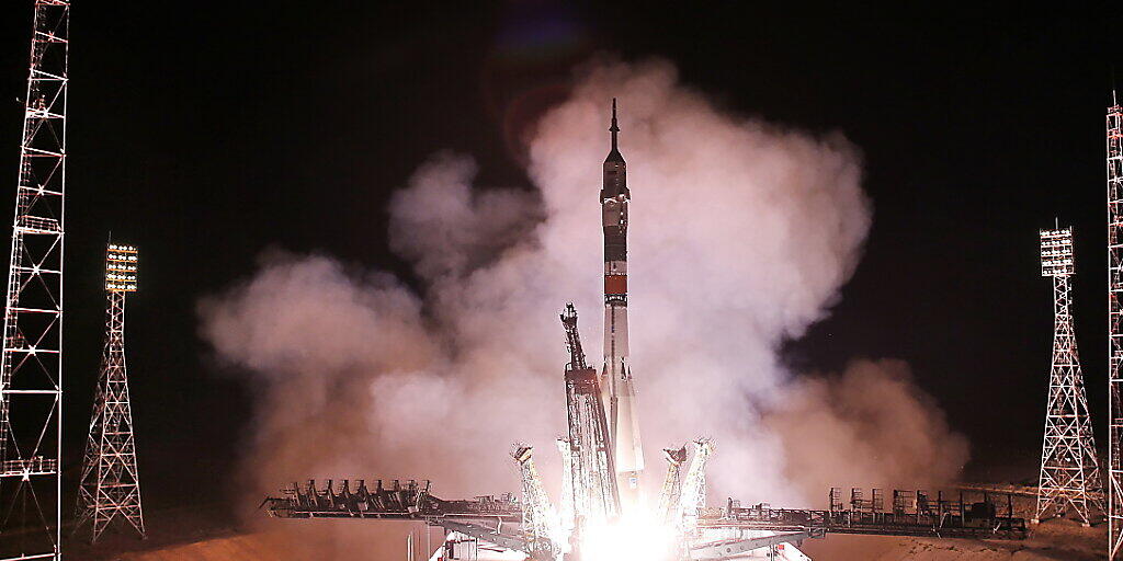Am 50. Jahrestag der ersten Mondlandung haben sich ein Italiener, ein US-Astronaut und ein russischer Kosmonaut auf den Weg zur Internationalen Raumstation ISS gemacht. Am 50. Jahrestag der ersten Mondlandung haben sich ein Italiener, ein US-Astronaut und ein russischer Kosmonaut auf den Weg zur Internationalen Raumstation ISS gemacht.