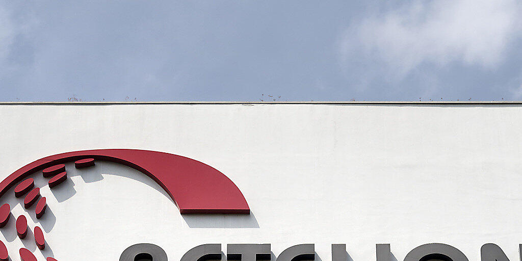 Beim Pharmaunternehmen Actelion könnten nach der Übernahme durch Johnson&Johnson am Hauptsitz in Allschwil bis zu 75 Stellen wegfallen. (Archivbild) Beim Pharmaunternehmen Actelion könnten nach der Übernahme durch Johnson&Johnson am Hauptsitz in Allschwil bis zu 75 Stellen wegfallen. (Archivbild)