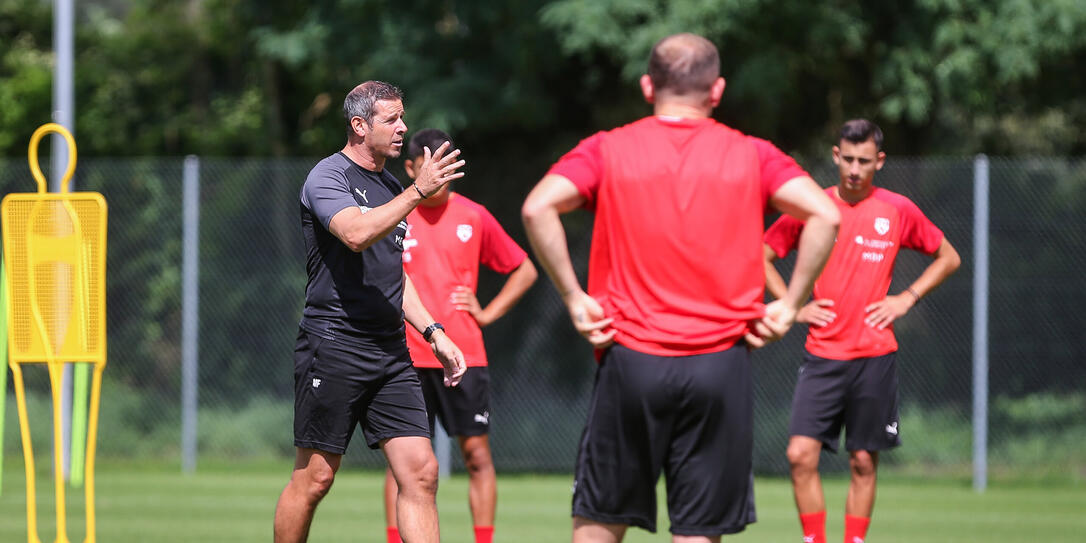 Liechtenstein Schweiz Fussball Super-League Trainingsstart FC Vaduz