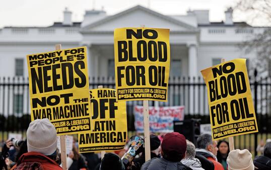 Protest against the US raid on Venezuela at the White House