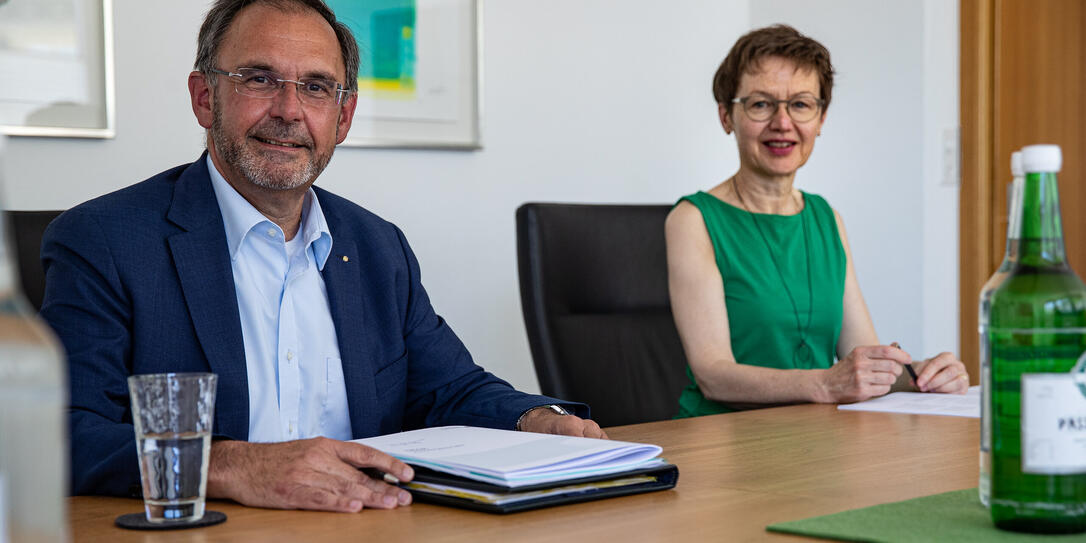 Mediengespräch der LIHK mit Jahresbericht 2020 Mediengespräch der LIHK mit Jahresbericht 2020