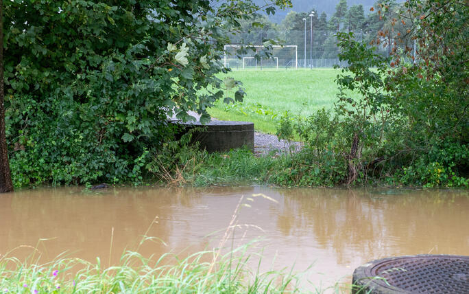 Hochwasser Rhein und Kanal