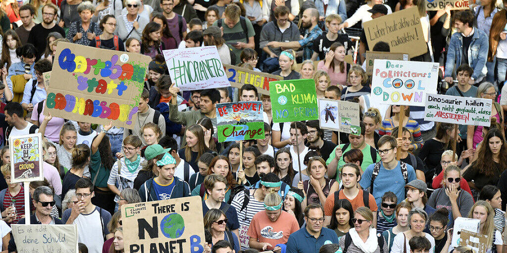 Klimastreik in Zürich am 27. September 2019. Das Wort des Jahres 2019 in der Deutschschweiz ist "Klimajugend". (Archivbild)