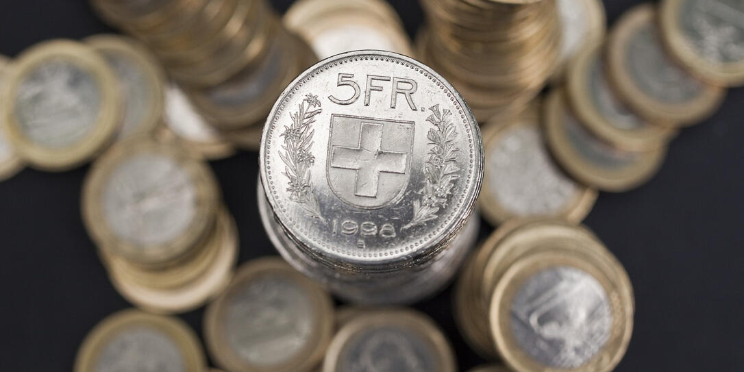 EURO, FRANKEN, SYMBOL, WECHSELKURS, EXPORTWIRTSCHAFT, IMPORTWIRTSCHAFT, WAEHRUNG, WAEHRUNGSKURS, GELDKURS,