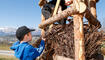 Kinder bauen Funken in Schaanwald