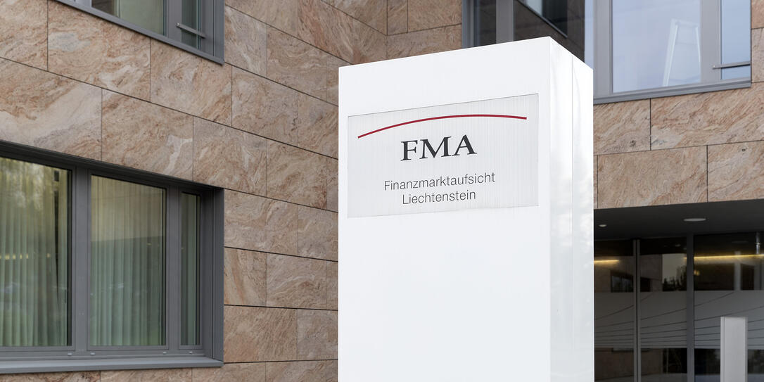 Zwei Banken Droht Der Lizenzentzug Vaterland Online