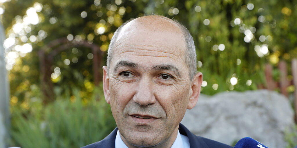 Oppositionsführer Janez Jansa gewinnt laut Umfragen Wahl in Slowenien. Im Fall einer Regierungsübernahme will er das kleine EU- und Nato-Land gegen Migranten hermetisch abriegeln.