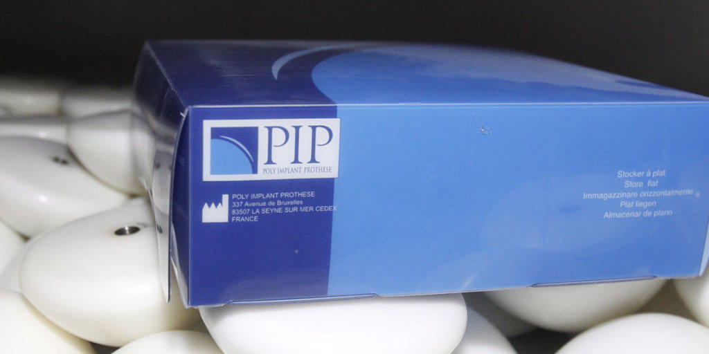 Schadhafte Brustimplantate der Firma PIP. Das Prüfungsunternehmen TÜV Rheinland wurden in einem Berufungsprozess freigesprochen (Archiv)