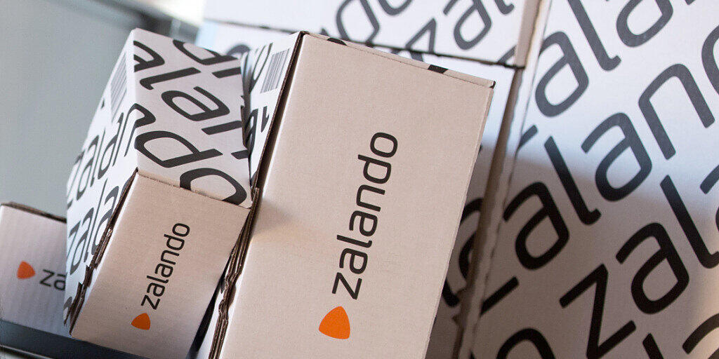 Zalando profitiert vom durch die Coronakrise befeuerten Onlinehandel. (Archiv)