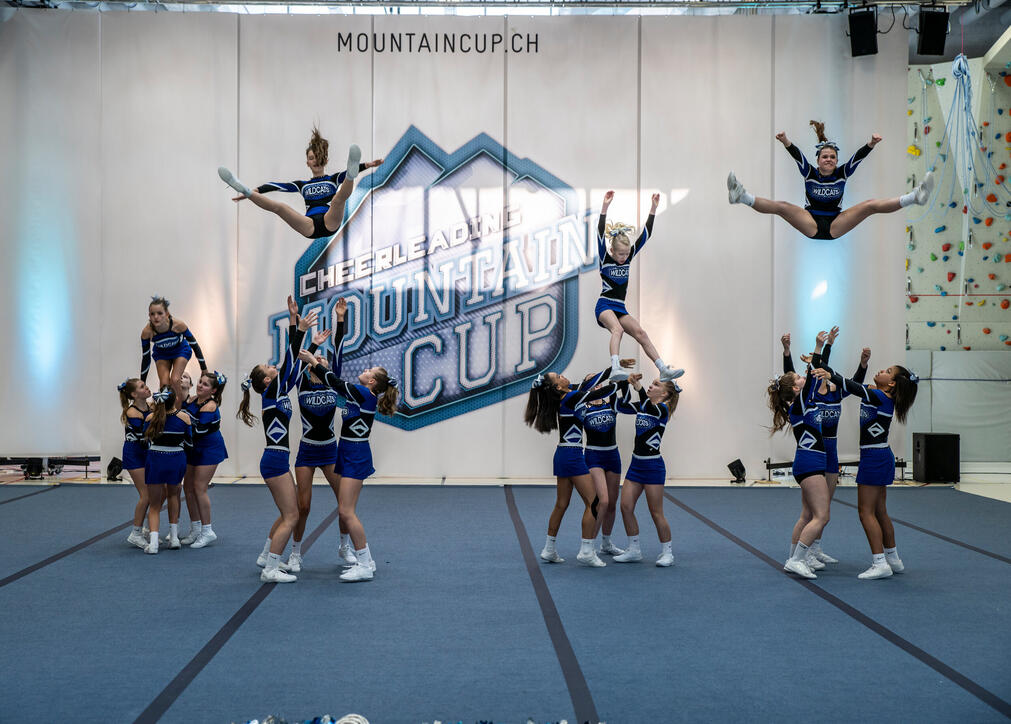 Cheerleader-Mountaincup