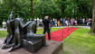 Enthüllung der Bronzeskulptur