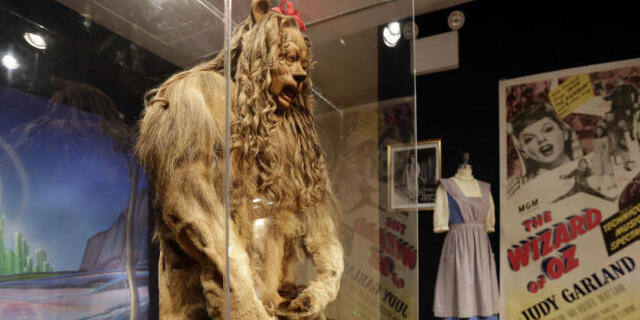 Löwenkostüm in Auktionshaus in New York (Archiv)