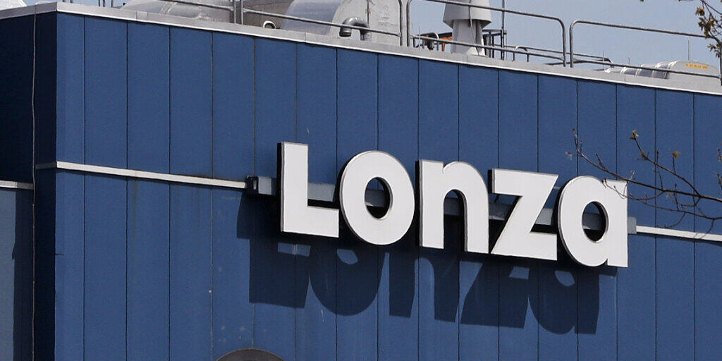 Lonza-Partner Moderna platziert den Europachef in Basel, wo auch der Lonza-Hauptsitz liegt. Das US-Unternehmen arbeitet für seinen Corona-Impfstoffkandidaten bei der Produktion und Abfüllung auch mit Lonza zusammen. (Archivbild)