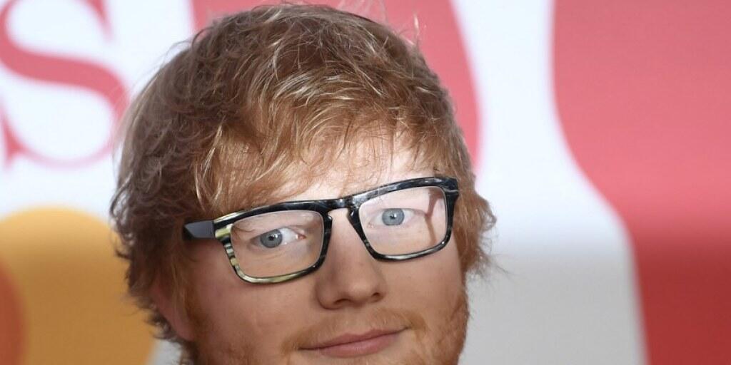 Kreischalarm an der Berlinale: Kurz vor Schluss beehrt heute Abend der britische Singer-Songwriter Ed Sheeran die Internationalen Filmfestspiele in Berlin. (Archivbild)