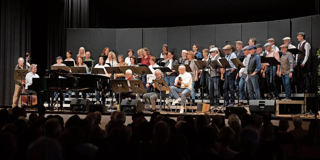 Jahreskonzert-We-are-Family-Chor Jahreskonzert-We-are-Family-Chor