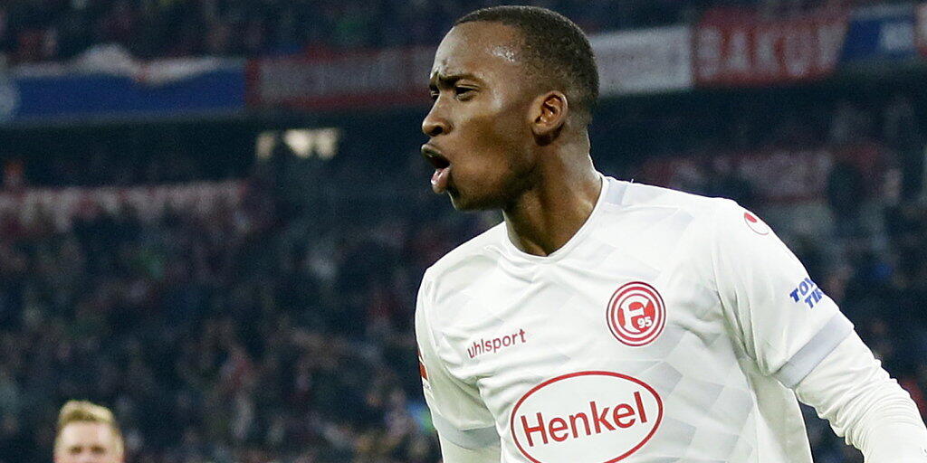 Dodi Lukebakio war der Mann des Spiels und traf für Düsseldorf dreimal gegen die Bayern