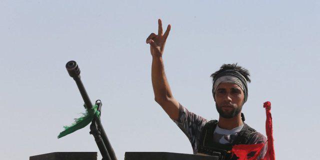 Kämpfer der schiitischen "Badr Brigade" im Irak (Archiv) Kämpfer der schiitischen "Badr Brigade" im Irak (Archiv)