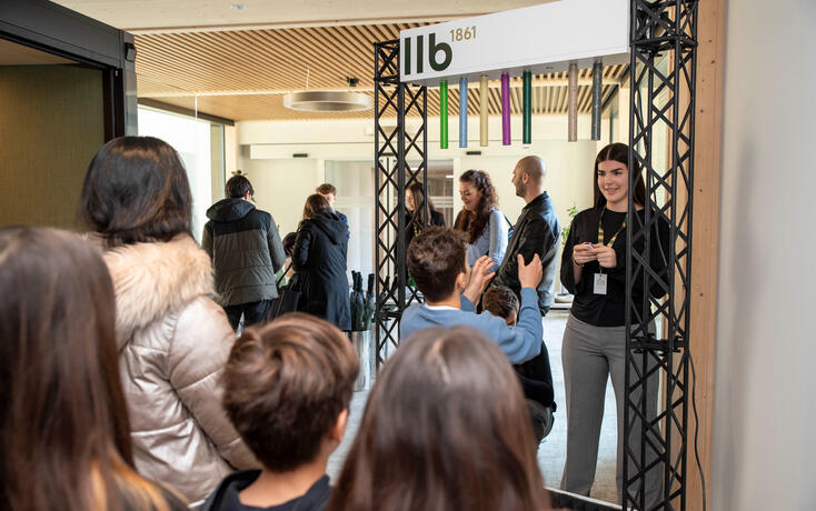 Tag der offenen T&uuml;r Haus Giessen LLB, in Vaduz