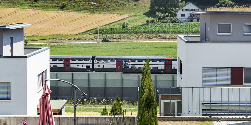 Noch nie war es so billig, ein Haus zu finanzieren: Mit etwas Verhandlungsgeschick lassen sich zehnjährige Festhypotheken unter 1 Prozent abschliessen.