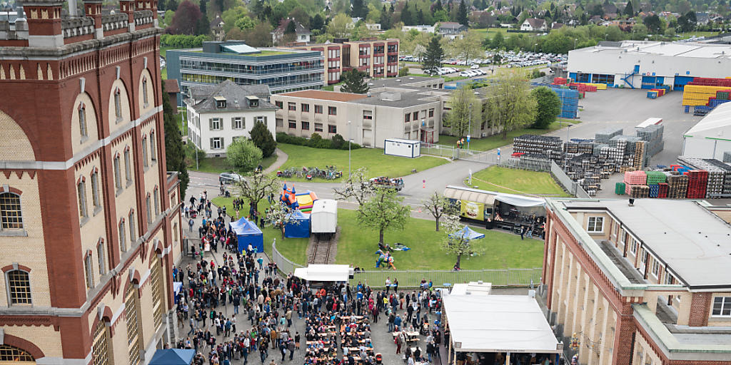 Gutes Braujahr 2014/15 für die Schweizer Brauer: Tag der offenen Tür bei Feldschlösschen in Rheinfelden im April. (Archiv)
