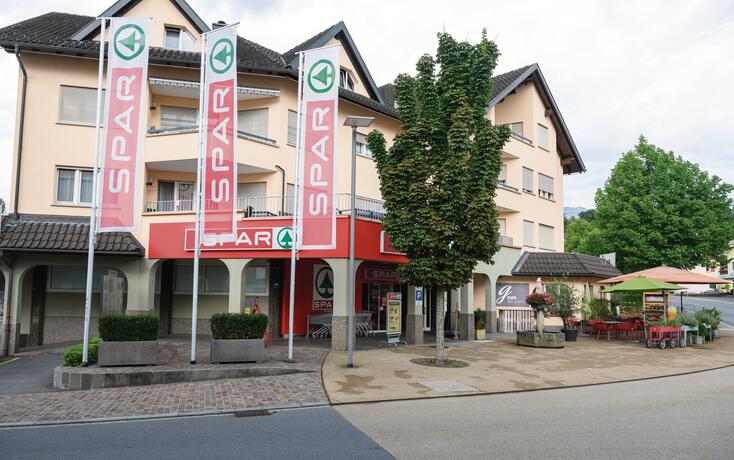 Spar in Eschen