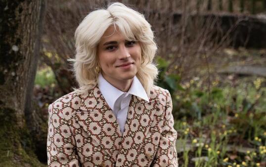 Wavvyboi pr&auml;sentiert einen Song jenseits der Genregrenzen.