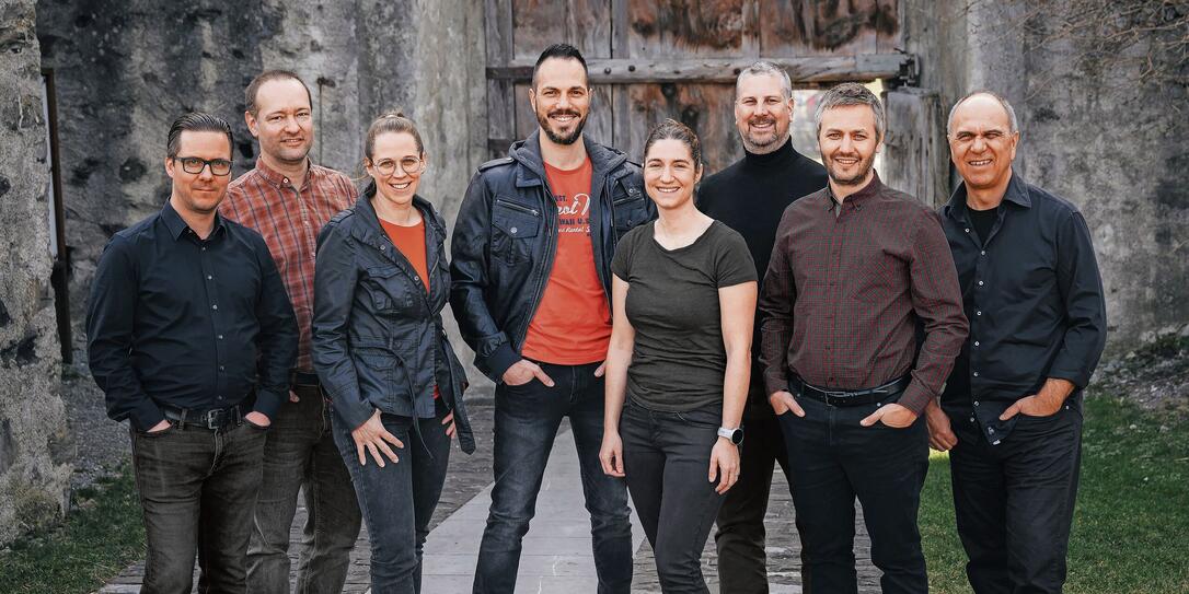 RÄÄS BAND