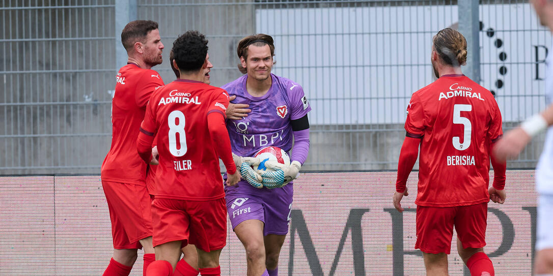Torwart Leon Schaffran zeigt sich in Topform und ist der Rückhalt des FC Vaduz.