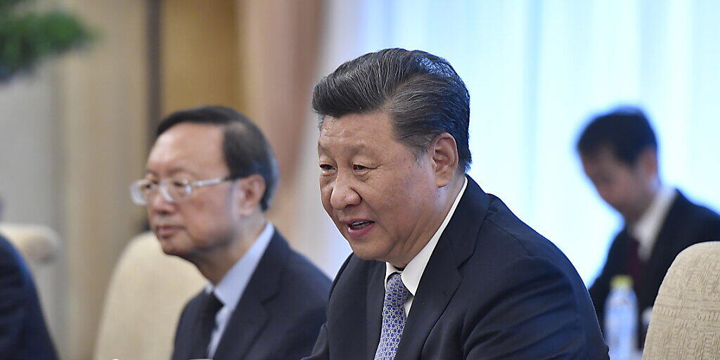 Mit drastischen Worten hat der chinesische Präsident Xi Jinping vor der Abspaltung einer chinesischen Region gewarnt.
(Archivbild)