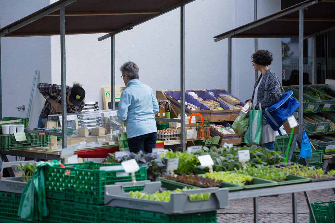 Balzner Wochenmarkt Balzers