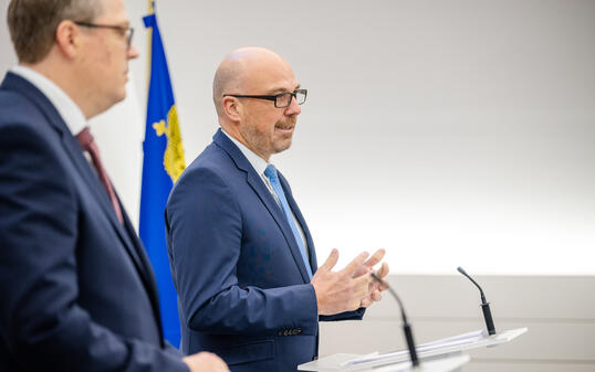 Vorstellung Landesvoranschlag und Finanzgesetz 2025 & Vorstellun