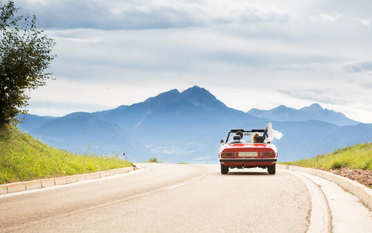 Ausfahrt in einem Cabriolet
