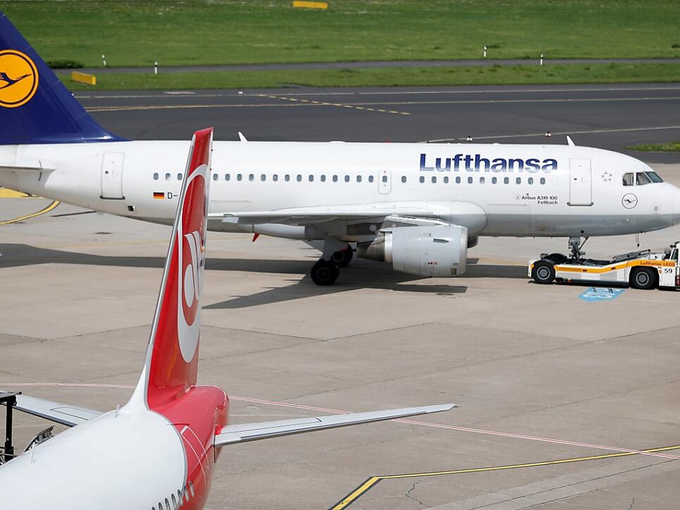Lufthansa bringt sich nach den Übernahmen in Position und kontert Vorwürfe (Symbolbild).