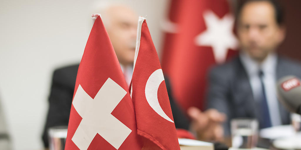 Illegal aus der Türkei in die Schweiz eingereiste Flüchtlinge könnten künftig einfacher zurückgeführt werden. Die Schweiz und die Türkei haben sich auf ein entsprechendes Abkommen geeinigt. (Symbolbild)