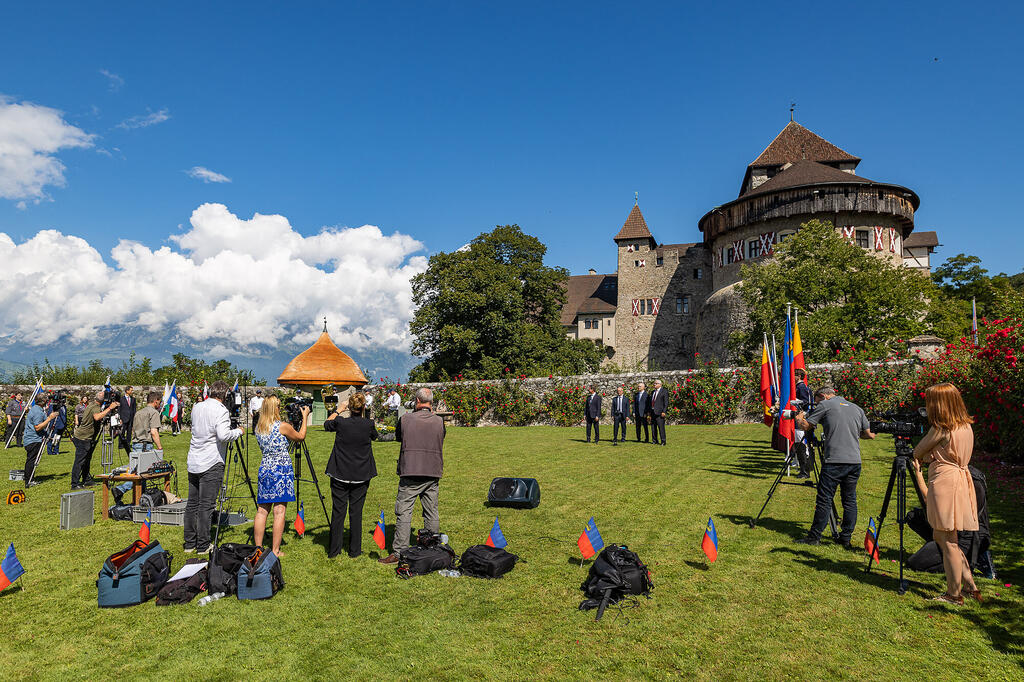 CASA DE LIECHTENSTEIN - Página 43 2101080_ajaxdetail_1vdXWl_atMoNZ