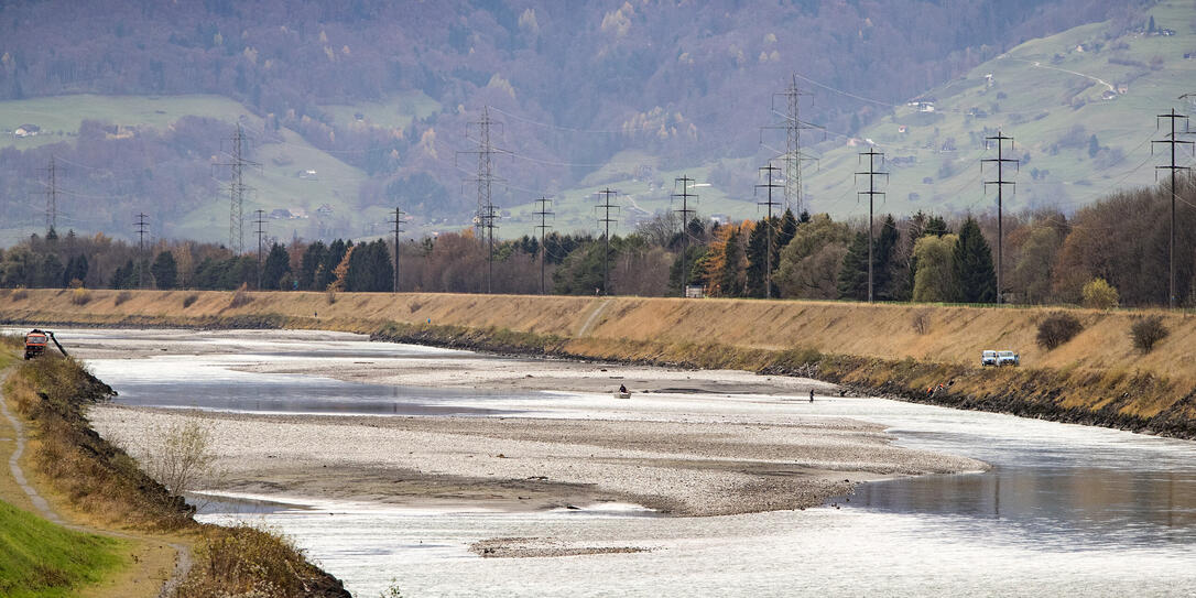 Vermessung Rheinsohle in Ruggell