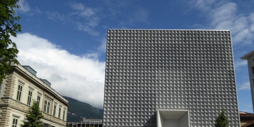 Der am 25. Juni eröffnete Erweiterungsbau des Bündner Kunstmuseums wurde von den spanischen Architekten Alberto Veiga und Fabrizio Barozzi entworfen.
