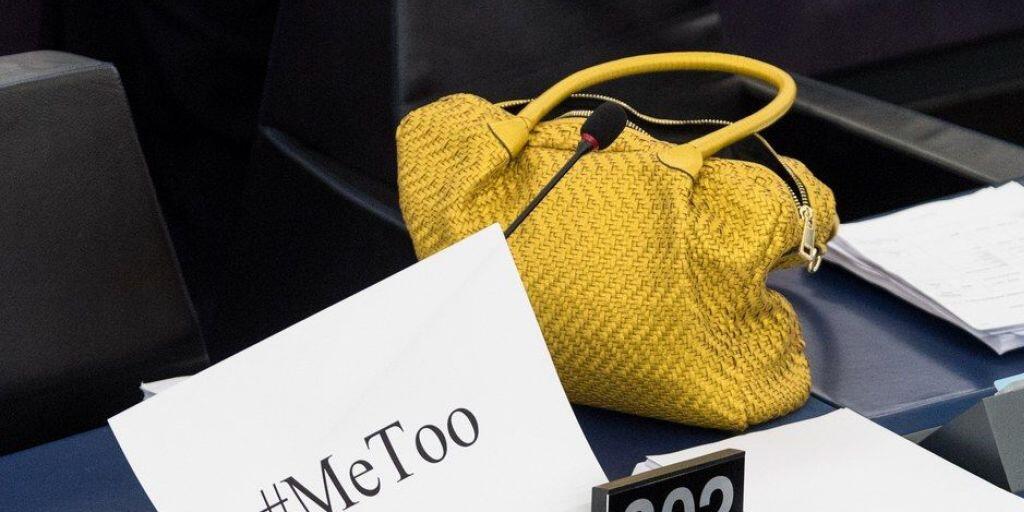 #metoo ist das Deutschschweizer Wort des Jahres 2017. Noch selten hat sich ein Begriff in so kurzer Zeit so weit verbreitet wie dieses Kürzel für sexuelle Belästigung. (Archivbild)