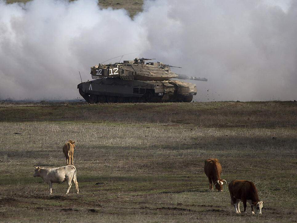 Ein israelischer Panzer aus der Bauserie Merkava. Diese wurde für den Kampf gegen die Armeen der arabischen Nachbarstaaten entwickelt. (Archivbild)