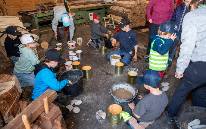 Umweltputzete und Basteln von Nisthilfen in Triesenberg (18.04.2026)