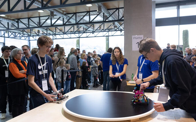 Robo-League bei der Ivoclar in Schaan