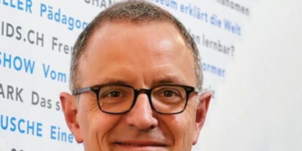 Hanspeter Hilfiker (FDP) ist neuer Stadtpräsident von Aarau. Damit holt die FDP das Amt, das sie vor vier Jahren an die SP verloren hatte, wieder in die eigenen Reihen zurück.