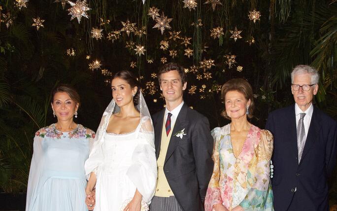 Religious Wedding at San Pedrp Clover ancient Church in Cartagena of Cloclo Echavarria with HSH Prince Josef of Liechtenstein.