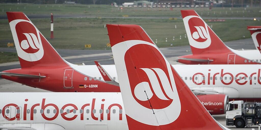 Vor einem Jahr hat die Fluggesellschaft Air Berlin Insolvenz angemeldet.(Archivbild)