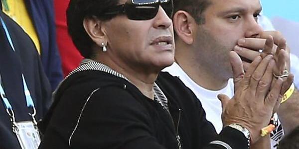 Diego Maradona während einem Spiel Argentiniens